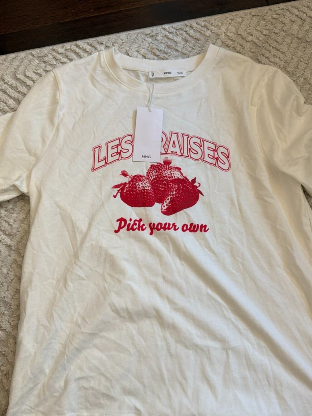 Mango Les Fraises Strawberry Graphic Tee White Size Small NWT